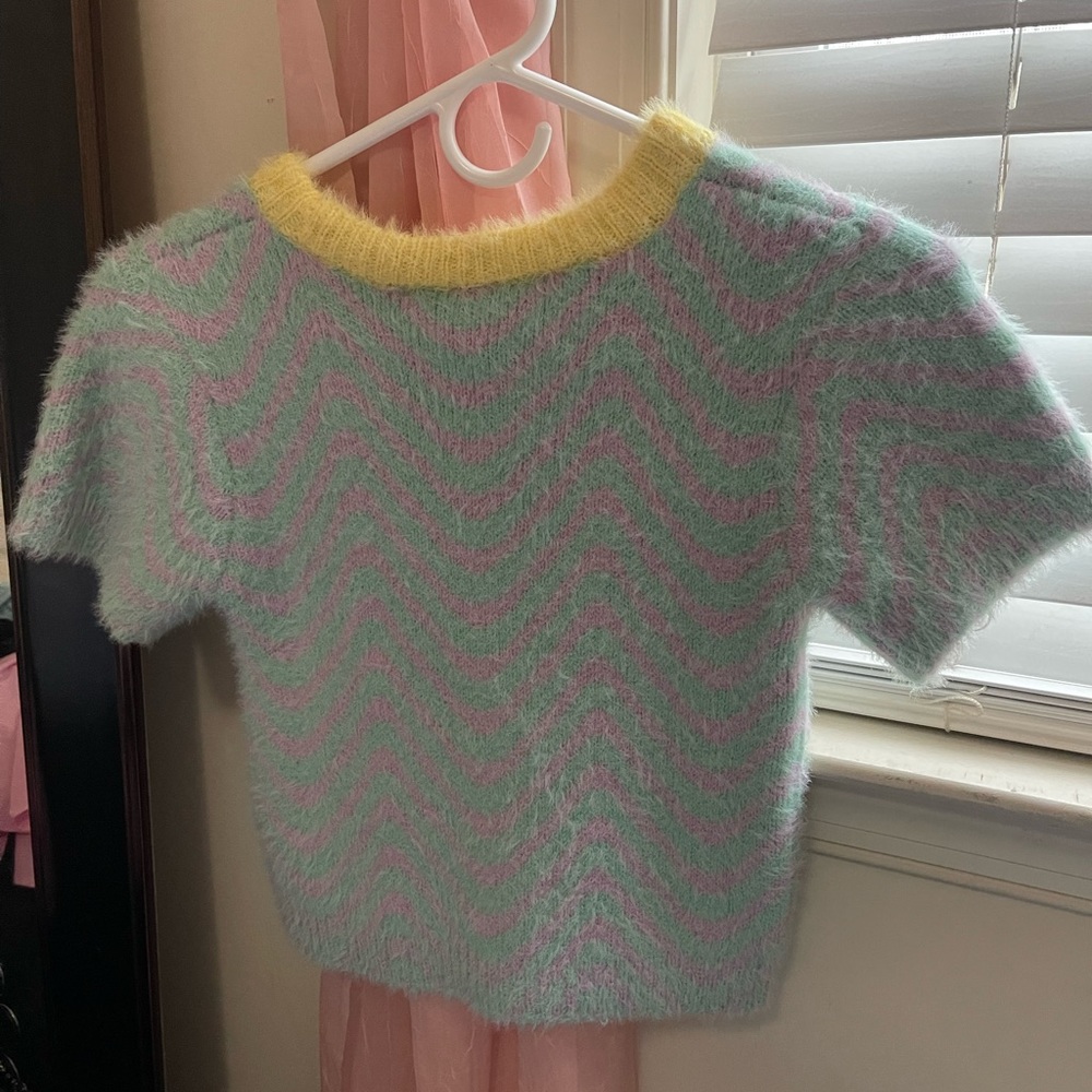 Ragged Priest fuzzy crop top - Picture 2 of 4